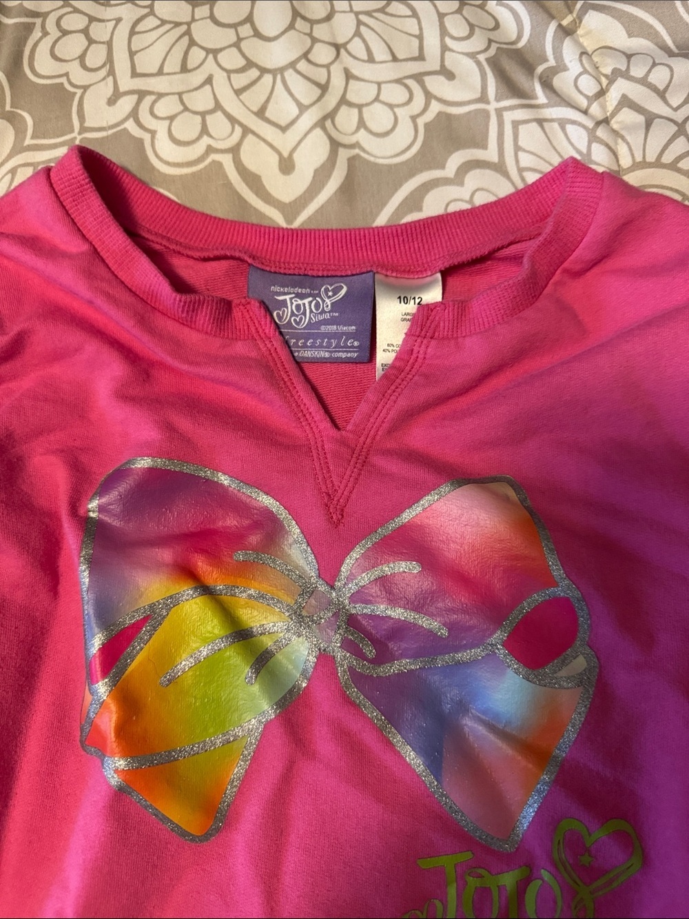JoJo Siwa Girl’s Hot Pink Sweatshirt with Rainbow Bow Graphic Size 10/12 - Picture 5 of 6
